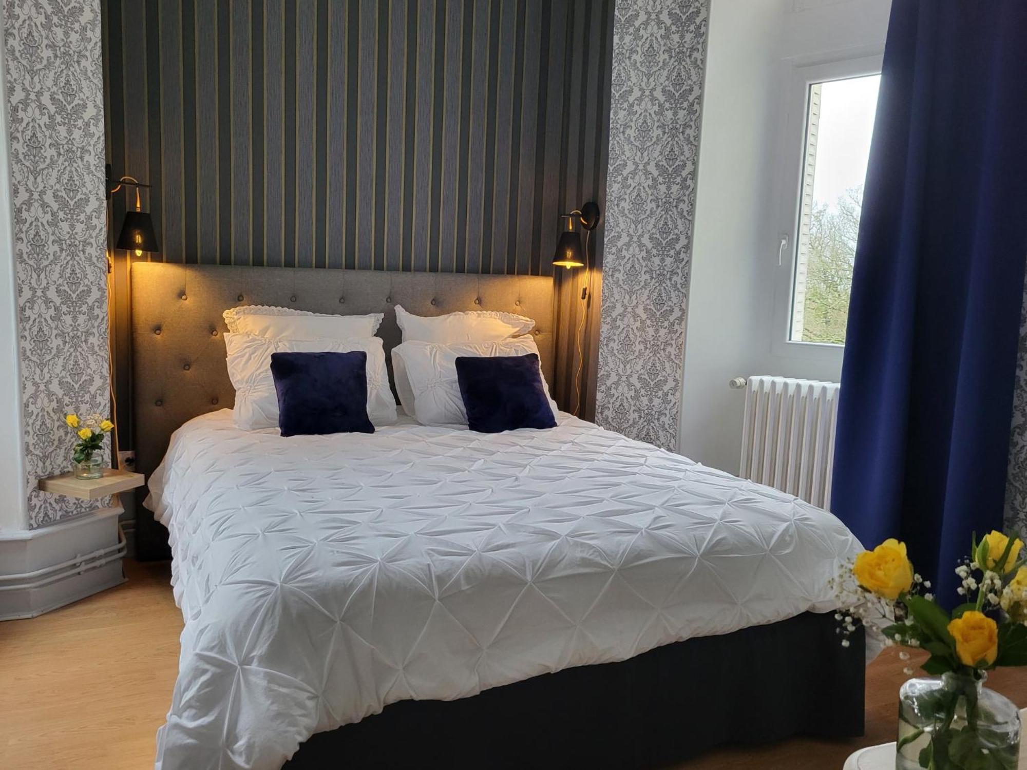 Sejour De Charme Au Chateau Avec Petit-Dejeuner Et Parking - Fr-1-591-705 Cluis Екстериор снимка